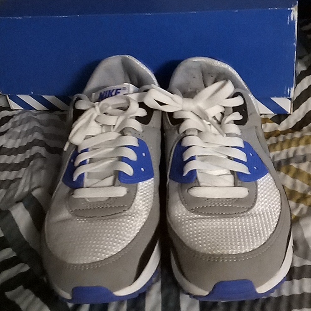 Nike Air Max 90 - Picture 2 of 3